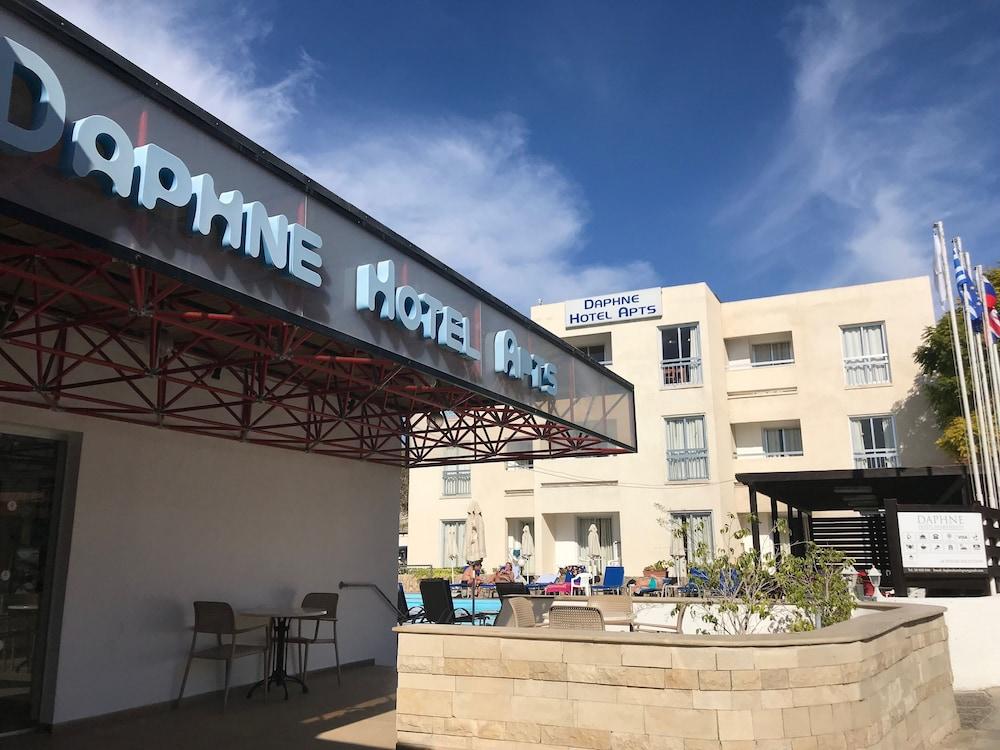 Daphne Hotel Apartments (Adults Only) Paphos Kültér fotó