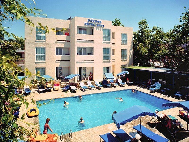 Daphne Hotel Apartments (Adults Only) Paphos Kültér fotó