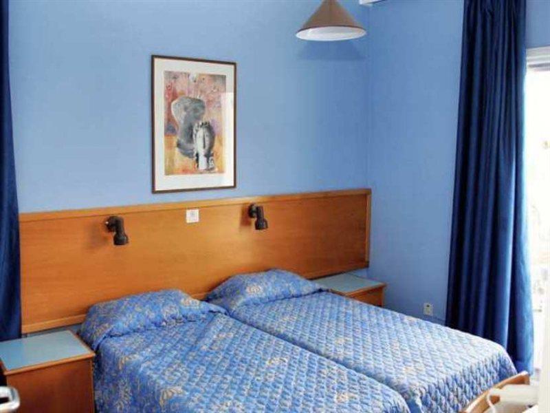 Daphne Hotel Apartments (Adults Only) Paphos Kültér fotó