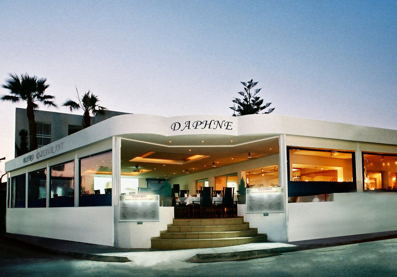Daphne Hotel Apartments (Adults Only) Paphos Kültér fotó