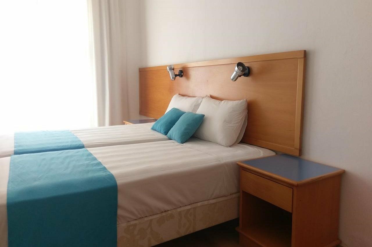 Daphne Hotel Apartments (Adults Only) Paphos Kültér fotó