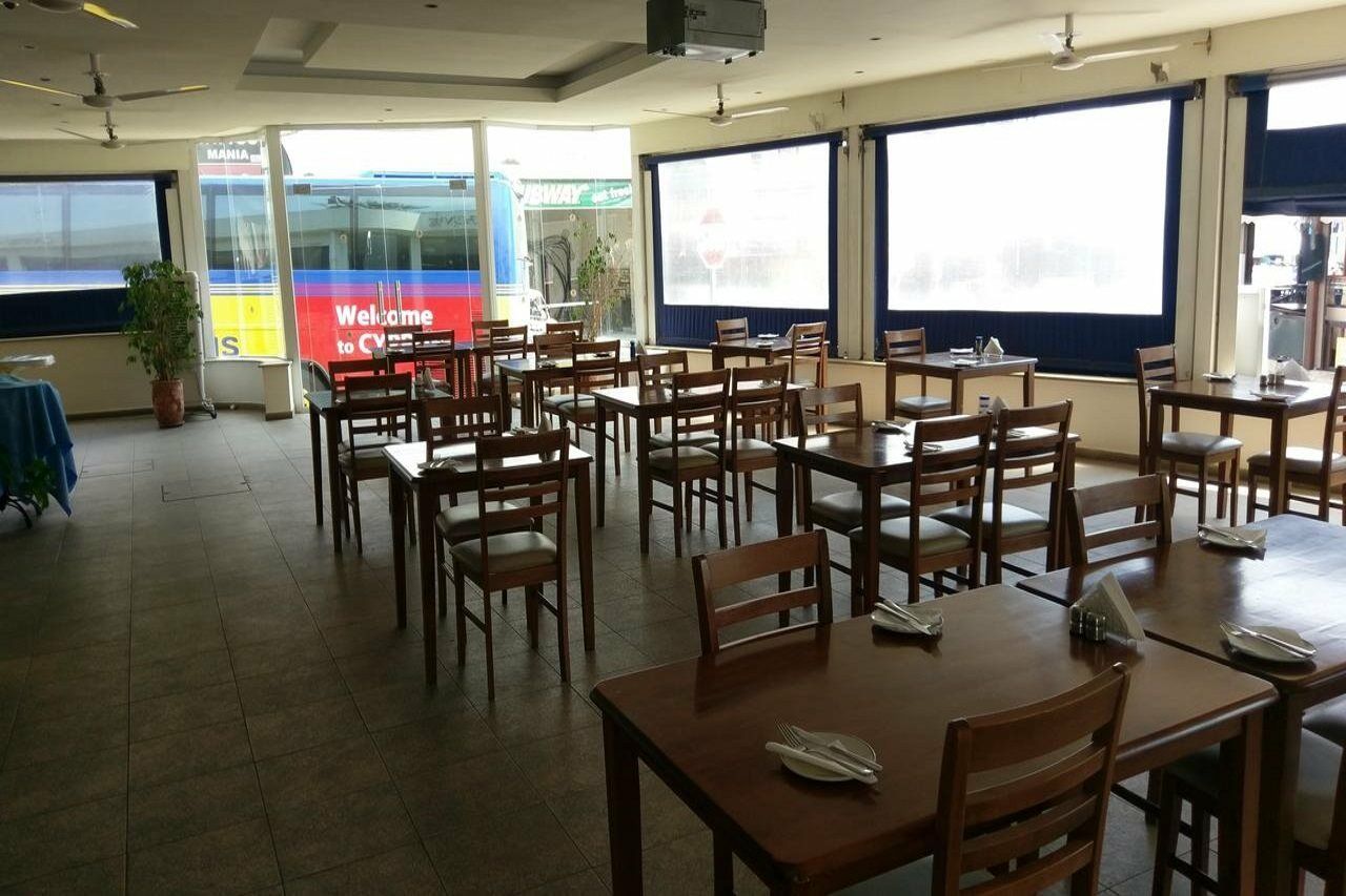 Daphne Hotel Apartments (Adults Only) Paphos Kültér fotó